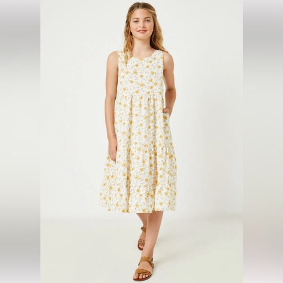 Hayden Girls Floral Tiered Maxi Pocket Dress - Picture 6 of 16